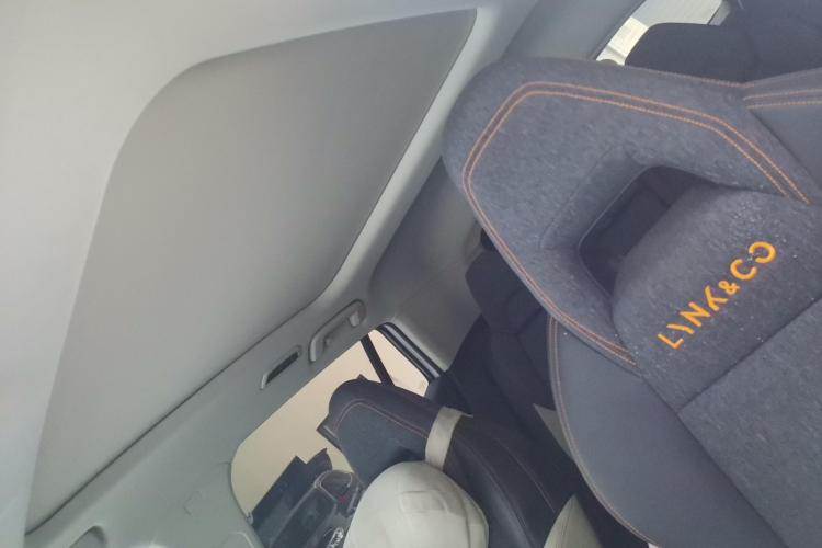 领克06 EM-P 2020款 PHEV Plus中控内饰22