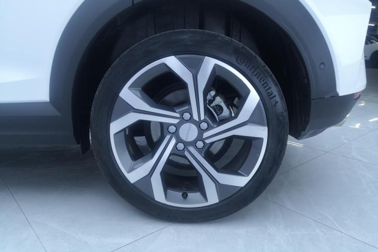 领克06 2023款 Remix 1.5T 劲Halo车身外观10