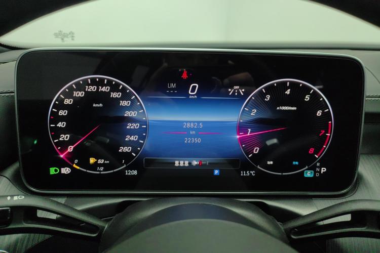 奔驰C级 2023款 改款 C 200 L 运动版中控内饰14