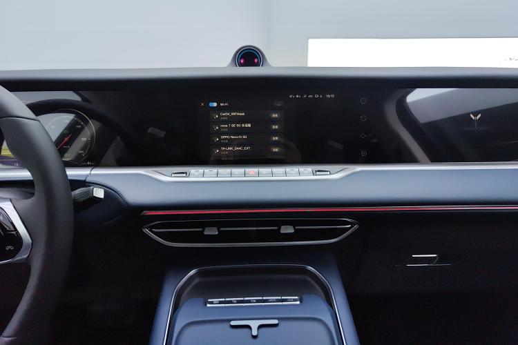 岚图汽车 岚图FREE 2024款 超长续航智驾版中控内饰16