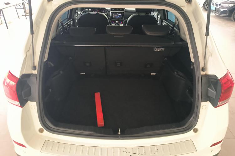 哈弗H6 2017款 蓝标 运动版 1.5T 手动两驱精英型机舱底盘23