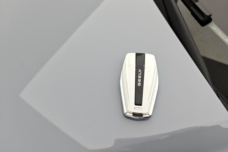 吉利汽车 吉利icon 2020款 1.5TD i9 BSG中控内饰11