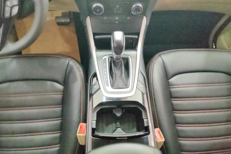 福特 锐界 2016款 EcoBoost 245 两驱精锐型 5座中控内饰18