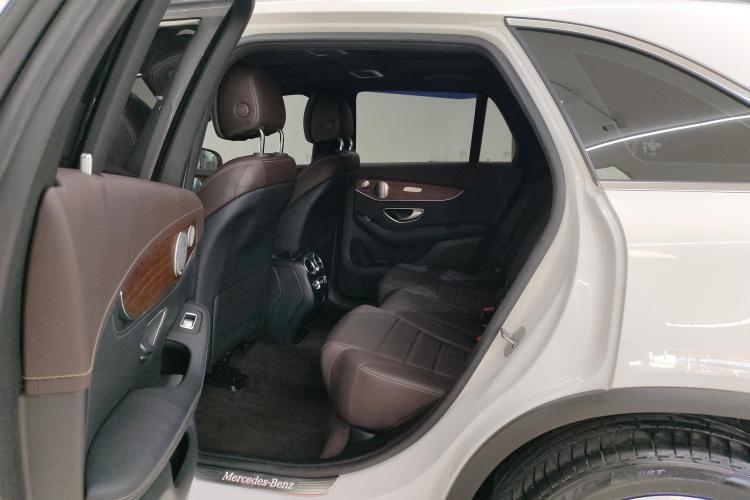 奔驰GLC 2020款 GLC 300 L 4MATIC 豪华型中控内饰21