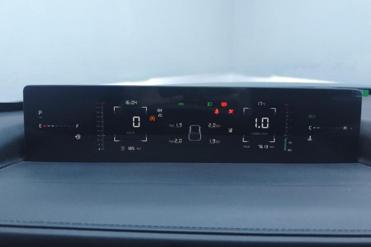 长安 逸达 2023款 蓝鲸NE 1.5T GDI DCT领航型中控内饰14