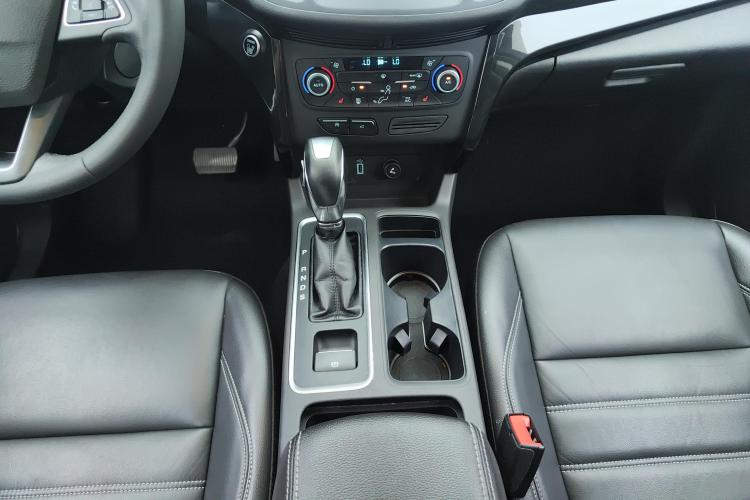 福特 翼虎 2018款 EcoBoost 180 两驱豪翼型中控内饰18