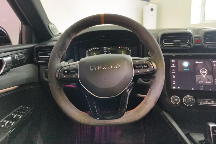 领克03 2021款 2.0TD 自动劲 冠军版中控内饰13