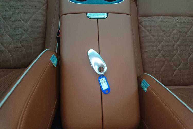 岚图汽车 岚图FREE 2024款 超长续航智驾版中控内饰11