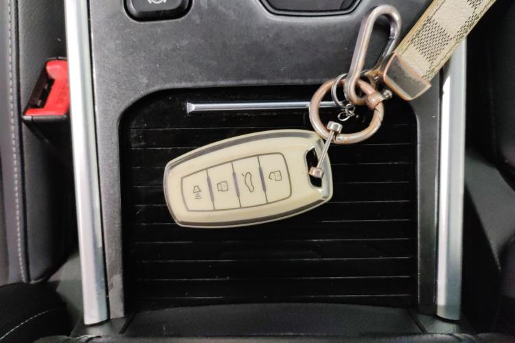 哈弗H6 2021款 运动版 1.5T 自动精英智联型 U型格栅中控内饰11