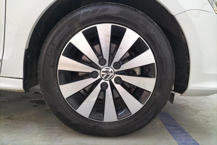 大众 速腾 2018款 1.6L 自动舒适型车身外观10