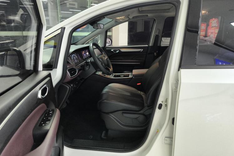 广汽传祺 传祺M6 2021款 PRO 270T DCT豪华版中控内饰19