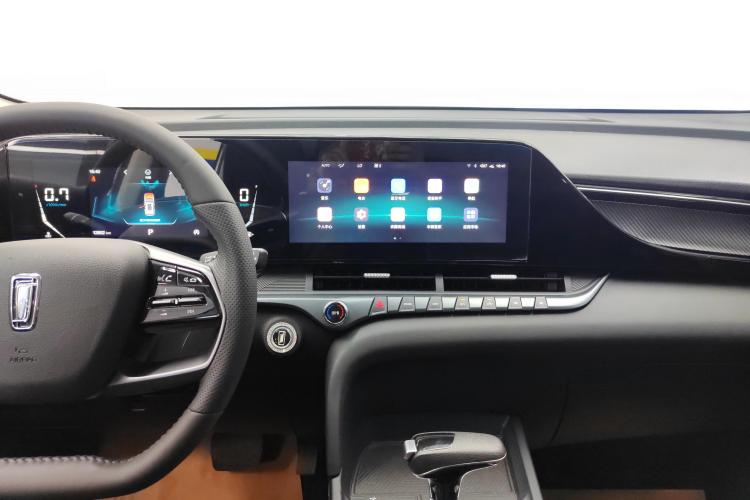 奔腾T55 2023款 1.5T 自动飞跃款中控内饰16