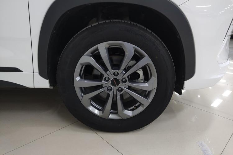 星途追风 2024款 1.5T CVT好事花生版车身外观10