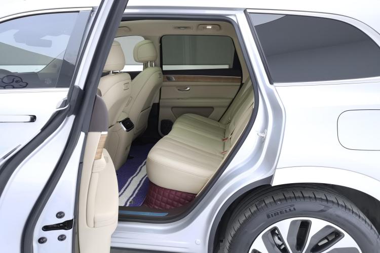 鸿蒙智行 问界M7 2024款 1.5T 后驱Plus版 5座中控内饰21