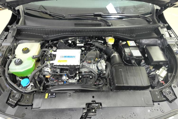 广汽传祺 传祺GS3 2023款 影速 270T 劲享版机舱底盘24