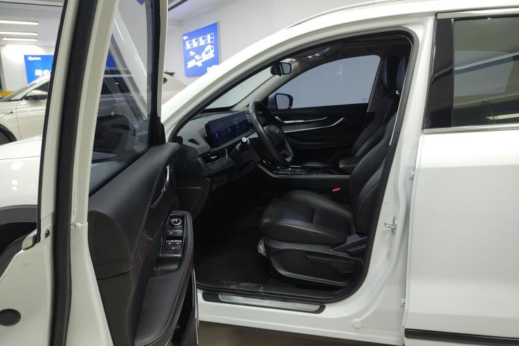 星途追风 2024款 1.5T CVT好事花生版中控内饰19