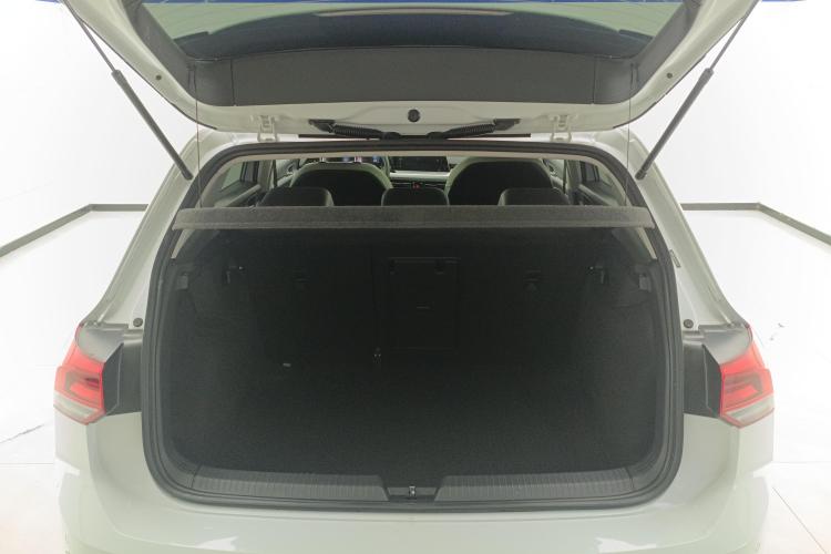 大众 高尔夫 2023款 改款 280TSI DSG Pro机舱底盘23