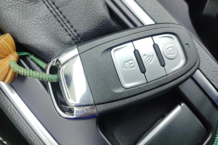 福特 翼虎 2019款 EcoBoost 180 两驱铂翼型 国VI中控内饰11