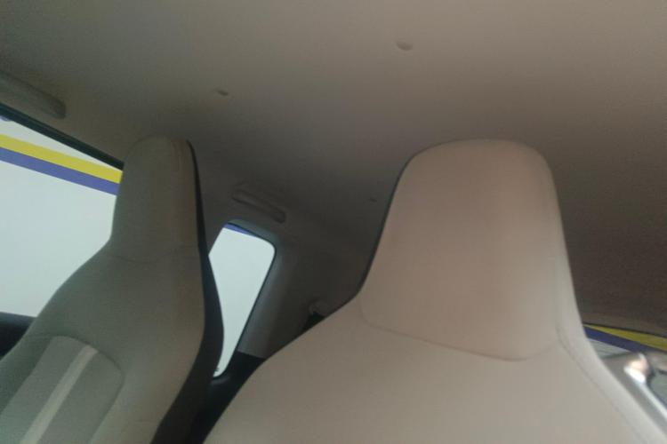 五菱汽车 五菱Air ev晴空 2023款 四座-标准版中控内饰22