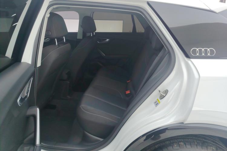 奥迪Q2L 2018款 35 TFSI 上市专享版 国VI中控内饰21