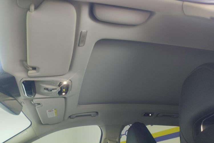 领克01 2017款 2.0T 四驱劲Pro版中控内饰22