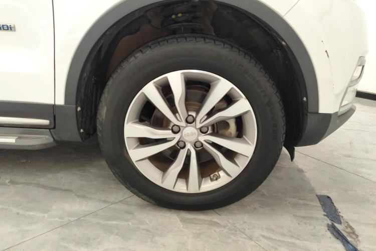 吉利汽车 博越 2016款 1.8TD 自动智联型车身外观10