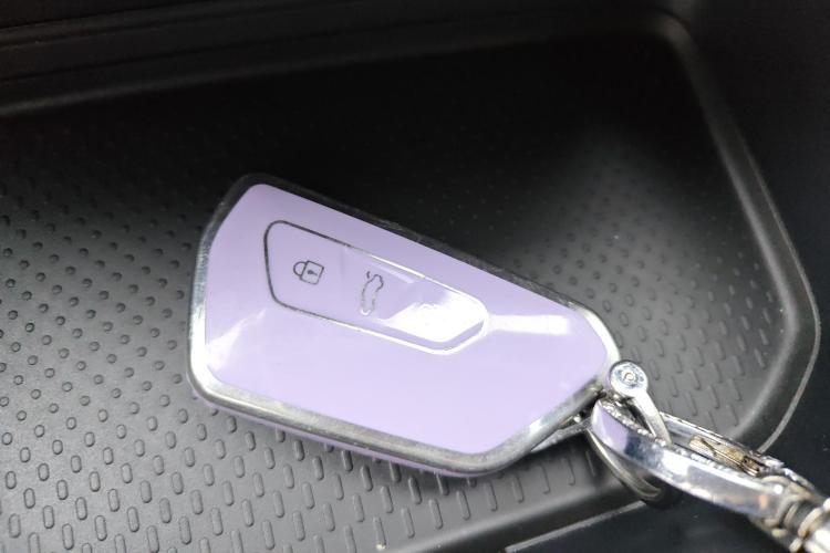 大众 2023款 凌渡L 280TSI DSG炫辣版中控内饰11