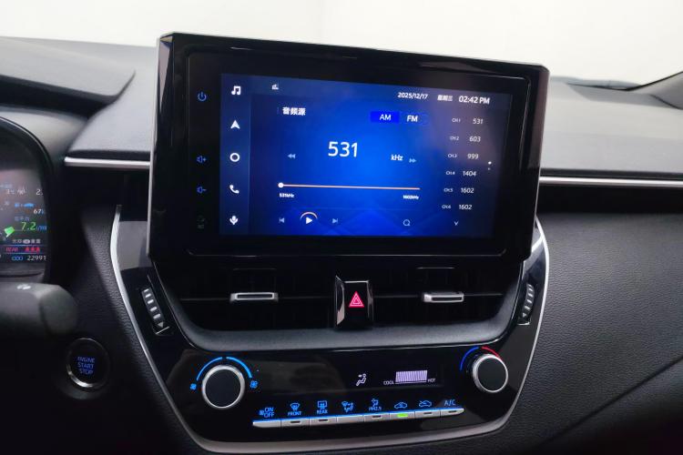 丰田 雷凌 2023款 185T CVT豪华版中控内饰16