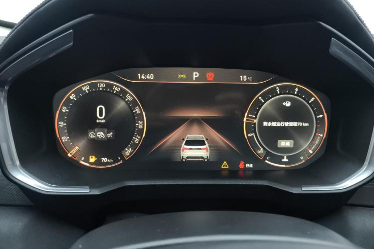 领克01 2021款 2.0TD 两驱型Pro中控内饰14