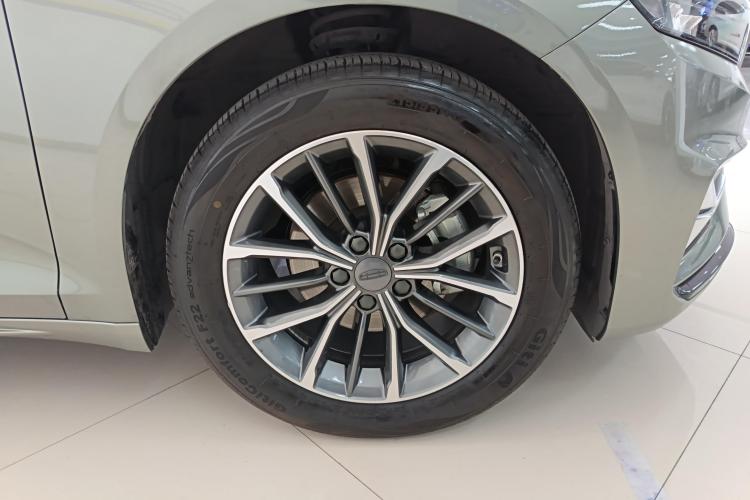 吉利汽车 星瑞 2023款 1.5TD 扶摇版车身外观10