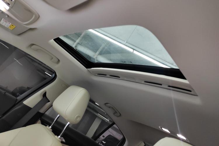 别克 君威 2020款 552T 精英型中控内饰22