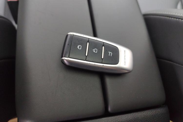 观致7 2020款 1.8T 巡航豪华型中控内饰11