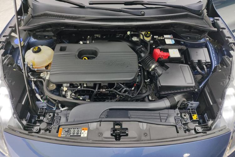 福特 锐际 2020款 EcoBoost 245 四驱纵享款ST-LINE机舱底盘24