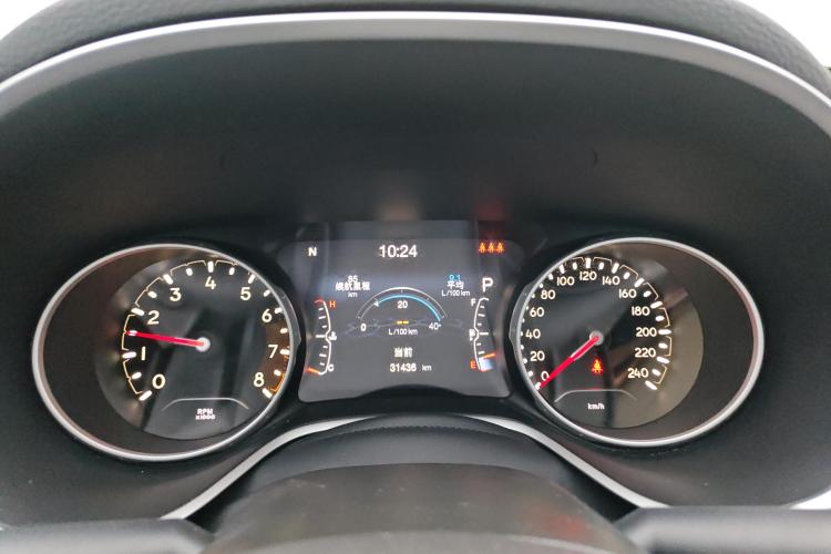 Jeep 指南者 2019款 220T 自动家享版中控内饰14