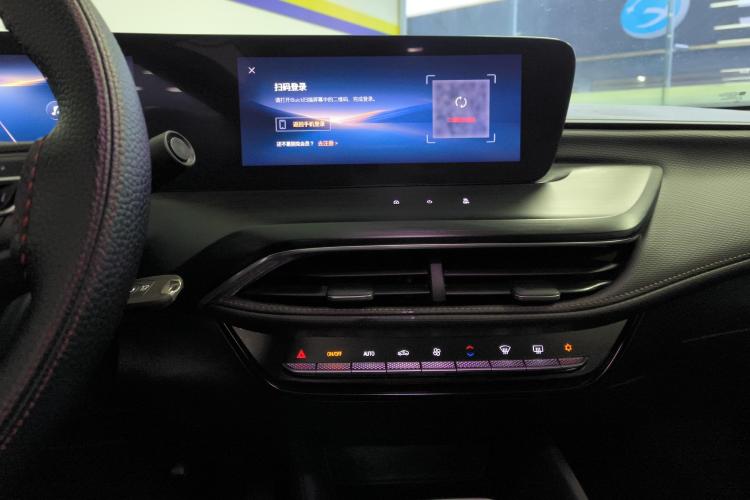 别克 威朗 2023款 Pro 乐享版中控内饰16