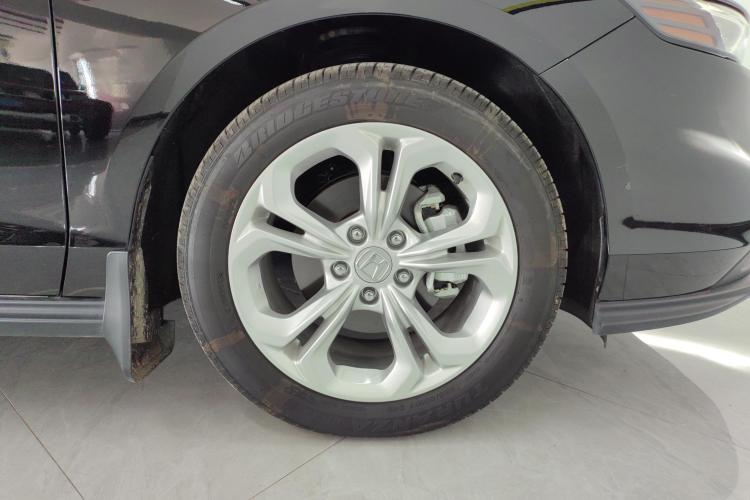 本田 雅阁 2023款 260TURBO 智享版车身外观10