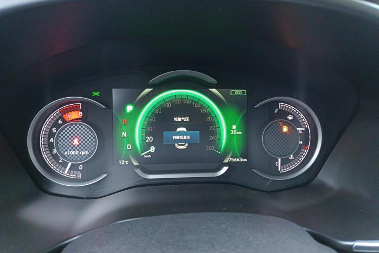 现代 胜达 2020款 380 TGDi 自动两驱GLS豪华版中控内饰14