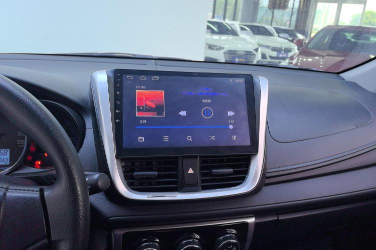 丰田 威驰FS 2019款 1.5L CVT锋驰版中控内饰16