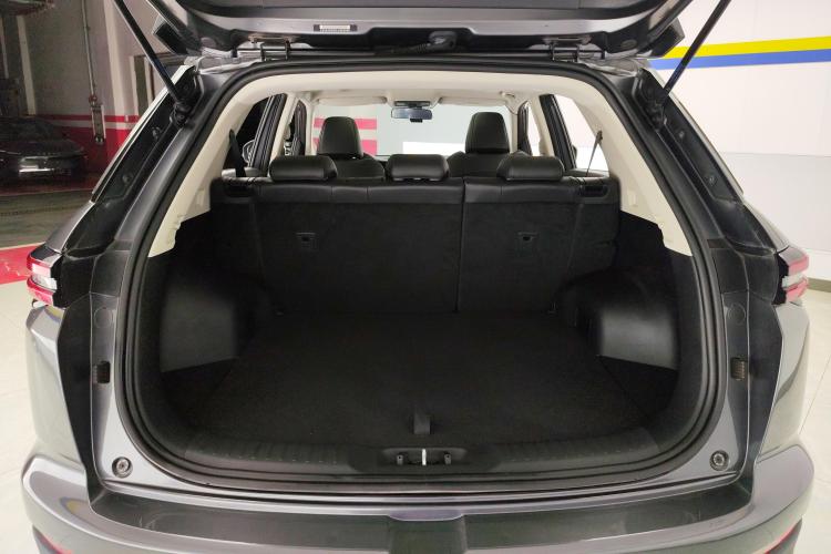 长安CS55PLUS 2021款 蓝鲸版 1.5T DCT豪华型机舱底盘23