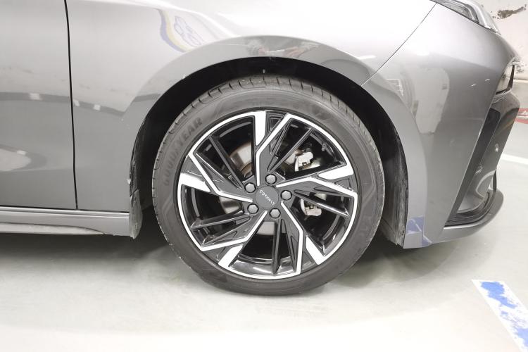 领克03 2023款 1.5TD DCT劲Pro车身外观10