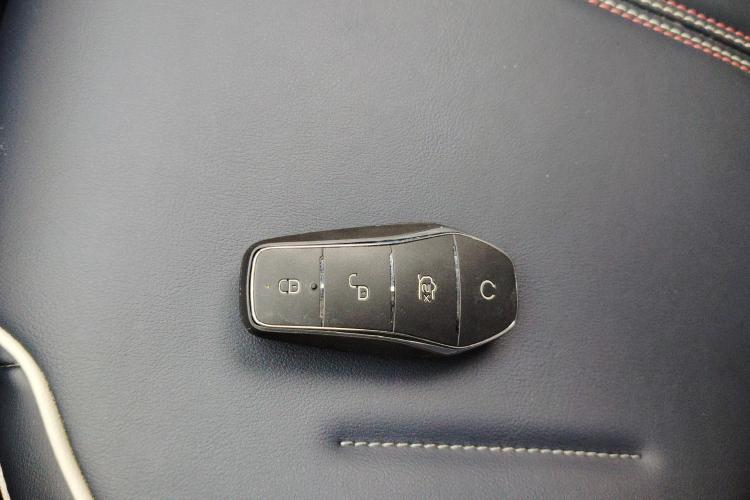 比亚迪 秦PLUS 2021款 DM-i 120KM 尊贵型中控内饰11