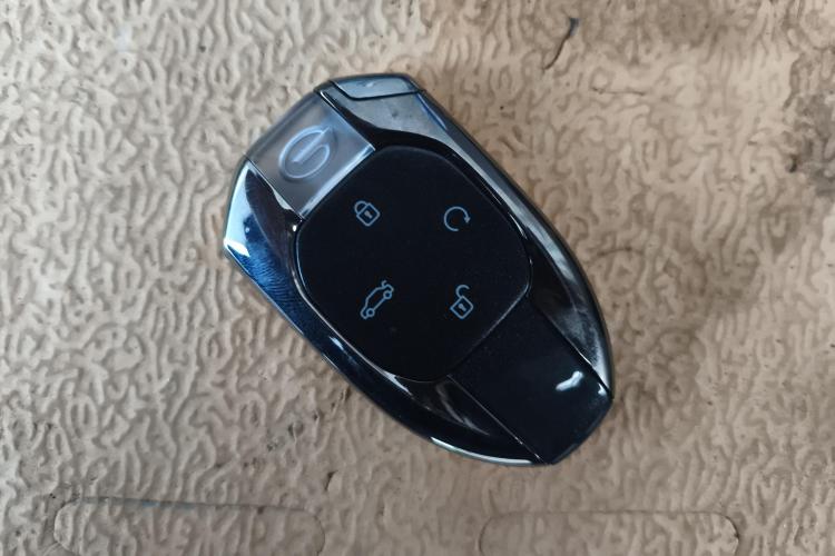 广汽传祺 2023款 影豹H 智能混动版中控内饰11