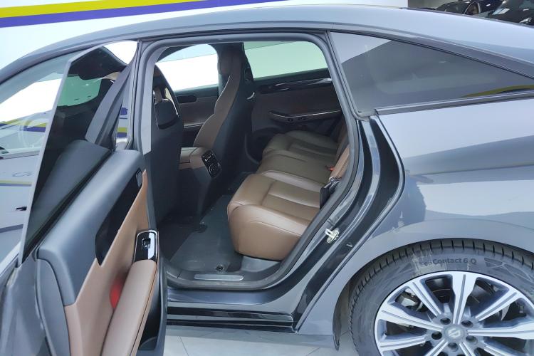 零跑汽车 零跑C01 2022款 后驱长续航版中控内饰21