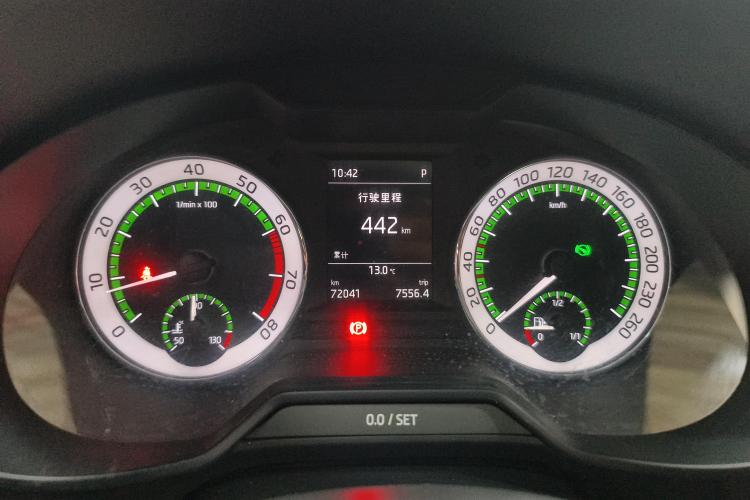 斯柯达 明锐 2018款 TSI280 DSG豪华版中控内饰14