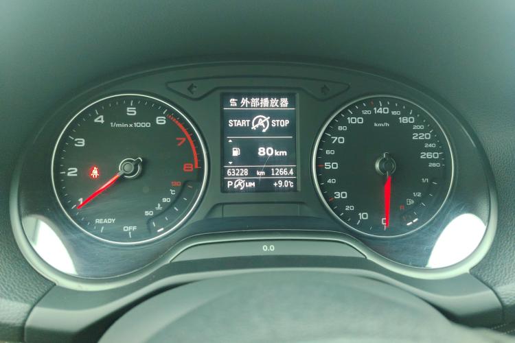 奥迪Q2L 2018款 35 TFSI 上市专享版 国VI中控内饰14