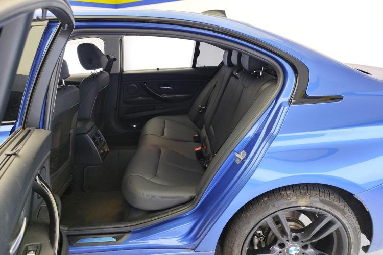 宝马3系 2019款 320Li M运动套装中控内饰21