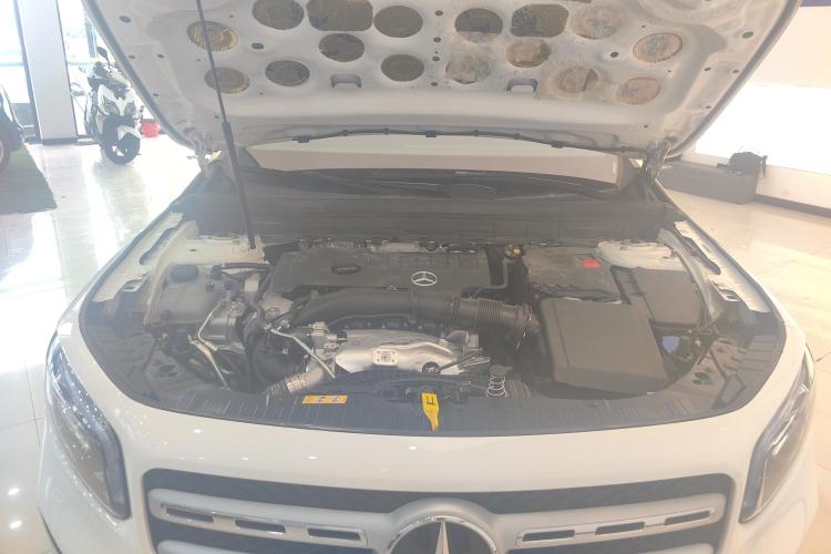 奔驰GLB 2023款 GLB 220 动感型机舱底盘24