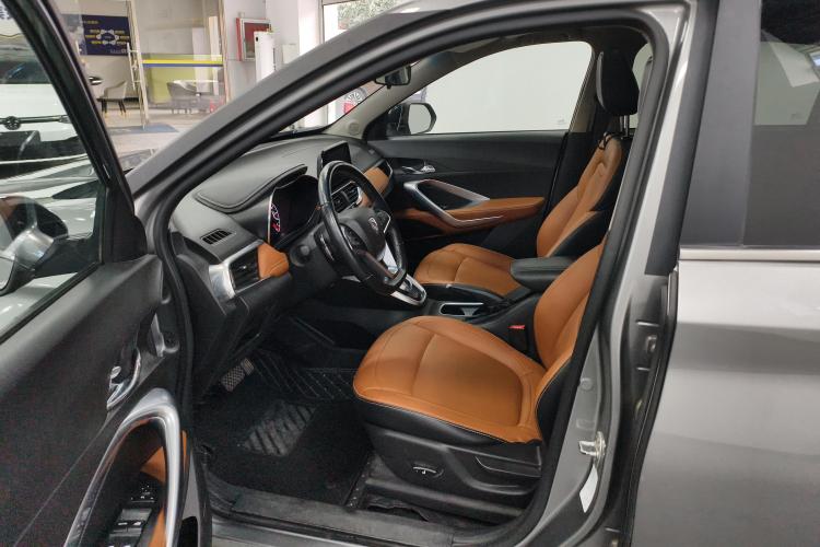 宝骏510 2017款 1.5L 自动豪华型中控内饰19