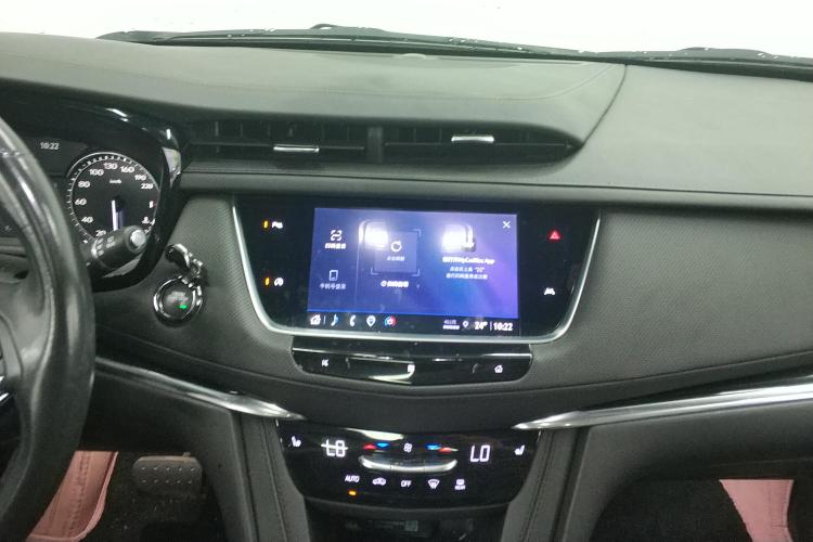 凯迪拉克XT6 2020款 28T 七座四驱风尚型中控内饰16