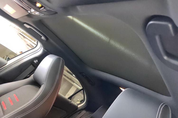 奔驰A级(进口) 2018款 A 200 动感型中控内饰22